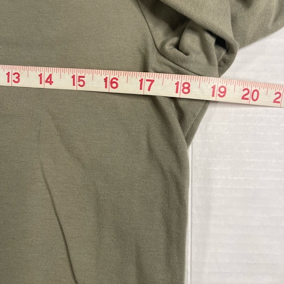 Barefoot Dreams Sweatshirt Women M Malibu Olive Green Luxe Lounge Scrunch Hoodie - Picture 4 of 8